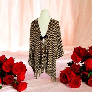 Cejon Houndstooth Cape Brown and Tan, One Size
